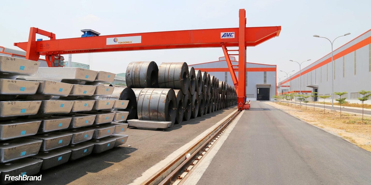 Overhead crane and steel coil yard in front of the Ton Dong A factory