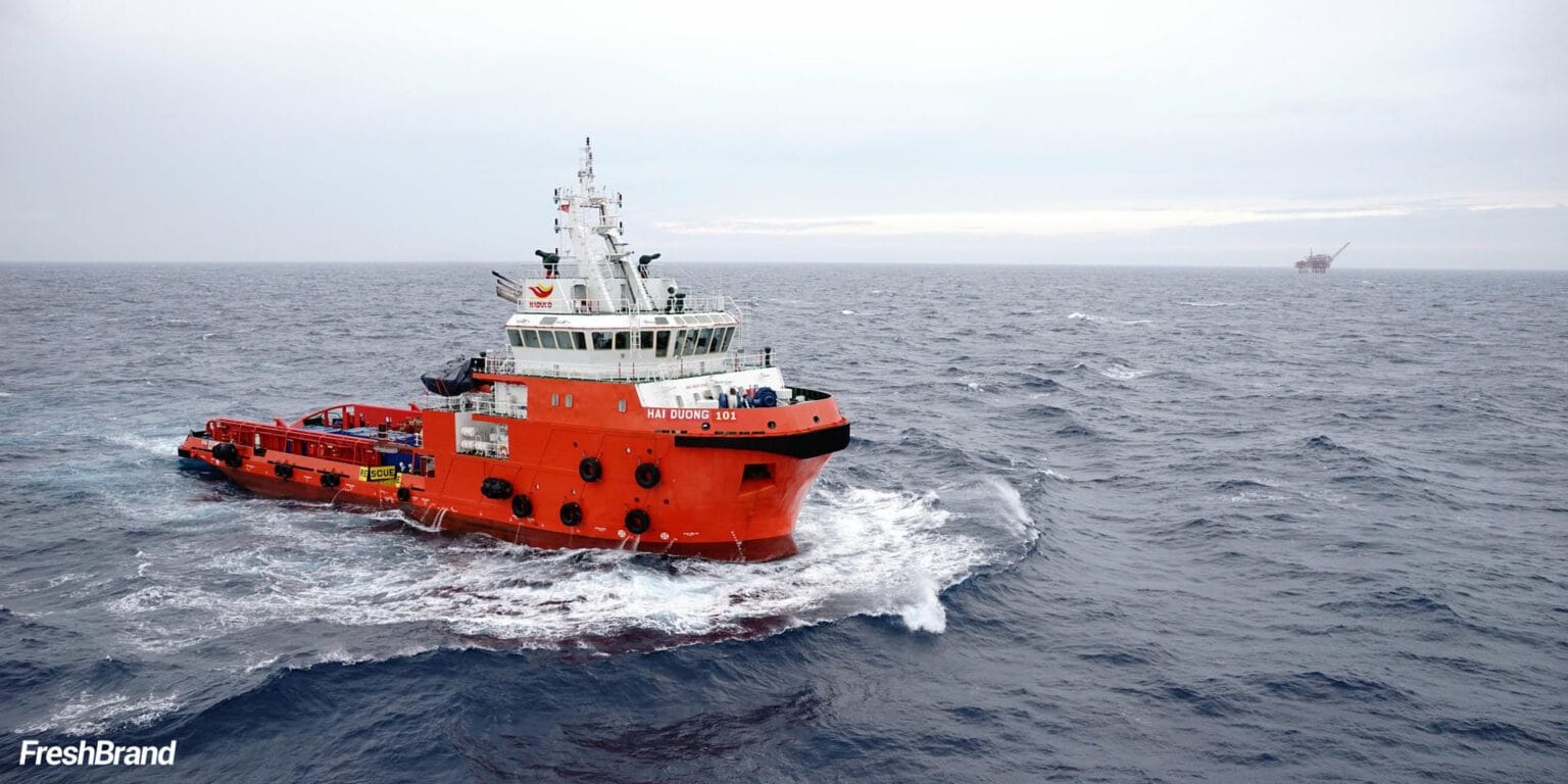 A HADUCO service vessel at sea